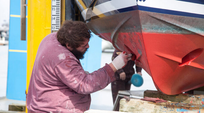 ¿CUANTO ANTIFOULING NECESITAMOS PARA CUIDAR EL BARCO?