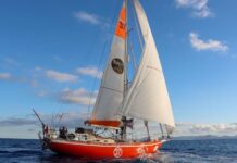 UN NAVEGANTE INGLÉS SUFRIÓ UN ACCIDENTE CON SU VELERO Y LO RESCATARON CERCA DE COMODORO RIVADAVIA