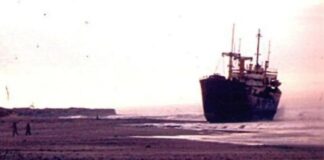 LA HISTORIA DEL NAUFRAGIO DE “CARIBEA”, EL BUQUE FANTASMA DEL PUERTO DE QUEQUÉN