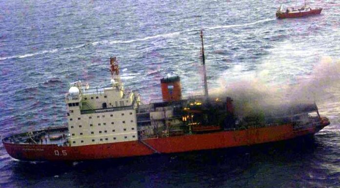 A 16 AÑOS DEL INCENDIO QUE DEJÓ FUERA DEL SERVICIO AL ROMPEHIELOS “ALMIRATE IRIZAR” DURANTE 10 AÑOS