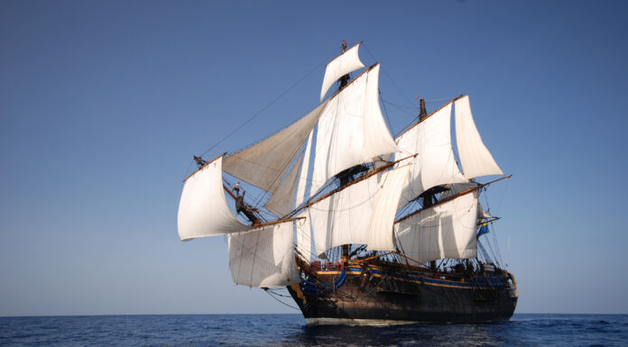 EL VELERO DE MADERA MÁS GRANDE DEL MUNDO, GOTHEBORG, LLEGA A GIBRALTAR