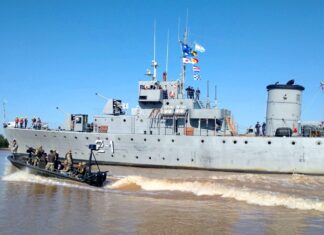 SE EFECTUÓ UN ADIESTRAMIENTO NAVAL INTEGRADO EN EL RÍO PARANÁ DE LAS PALMAS