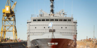 EN PUERTO BELGRANO AVANZAN LAS OBRAS AL BUQUE LOGÍSTICO “ARA PATAGONIA”