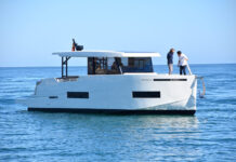 DE ANTONIO D50 COUPÉ: INNOVACIÓN Y DISEÑO CUBIERTO