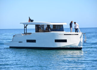 DE ANTONIO D50 COUPÉ: INNOVACIÓN Y DISEÑO CUBIERTO