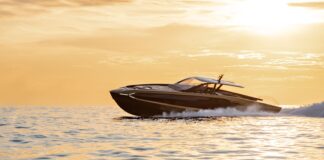 TECNOMAR FOR LAMBORGHINI 63: SEGUNDA ENTREGA EN MIAMI PARA THE ITALIAN SEA GROUP