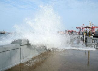OLEAJE ANÓMALO EN LITORAL PERUANO PROVOCA EL CIERRE DE 94 PUERTOS: ¿HASTA CUÁNDO CONTINUARÁ EL FENÓMENO?