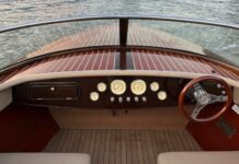 EL ARTE DE CONSTRUIR EMBARCACIONES CLÁSICAS DE CAOBA AL ESTILO DE LA “DOLCE VITA”