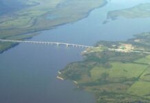 EN LANCHA BANDA INTERNACIONAL DESEMBARCABAN LA DROGA A POCOS KILÓMETROS DE CARMELO