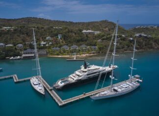 SUPERYATE RUSO SERÁ SUBASTADO DESPUÉS DE QUE SE LEVANTEN LAS SANCIONES