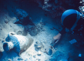 EL IMPRESIONANTE CARGAMENTO DEL ULUBURUN, UN MISTERIOSO NAUFRAGIO DE LA EDAD DEL BRONCE