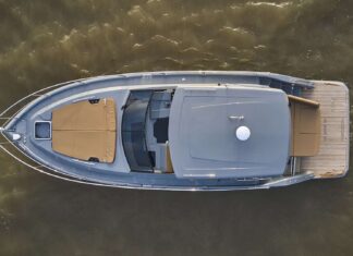 TV – HOY EN ESLORAS PRESENTAMOS EL SPORT CRUISER KLASE A 37 HT