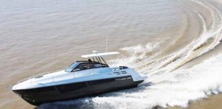 TV – HOY EN ESLORAS PRESENTAMOS EL NUEVO PREVEZA 300 DEL ASTILLERO CUSTON