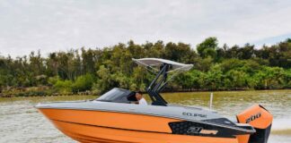 TV – HOY EN ESLORAS PRESENTAMOS LA NUEVA ECLIPSE 21 SR, LA SUPER DEPORTIVA DE ARCO IRIS