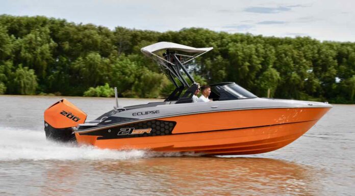 PRESENTACIÓN – ECLIPSE 21 SR, LA SUPER DEPORTIVA DE ARCO IRIS (VIDEO)