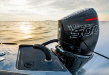 MERCURY RACING CELEBRA LOS 50 AÑOS Y PRESENTA EL FUERA DE BORDA 500 R