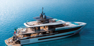 LANZAMIENTO DEL PRIMER MANGUSTA OCEANO 39