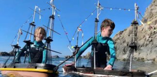 SON HERMANOS, ESTÁN MOTIVADOS Y QUIEREN CIRCUNNAVEGAR LA ANTÁRTIDA CON ESTOS DOS PEQUEÑOS BARCOS A ESCALA