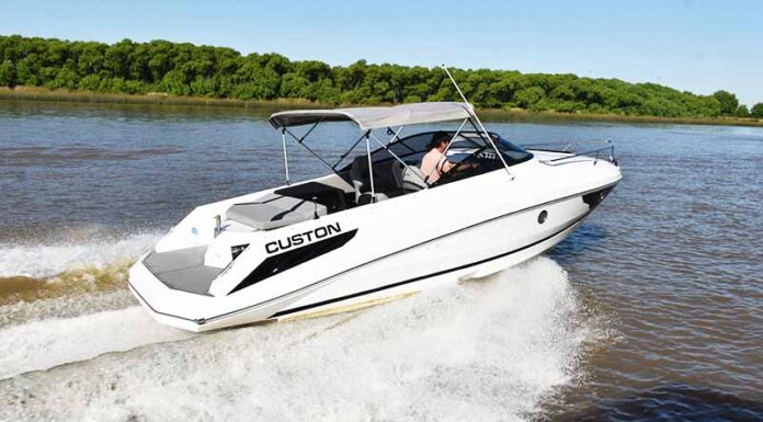 TV – HOY EN ESLORAS PRESENTAMOS EL NUEVO CUSTON DAY CRUISER