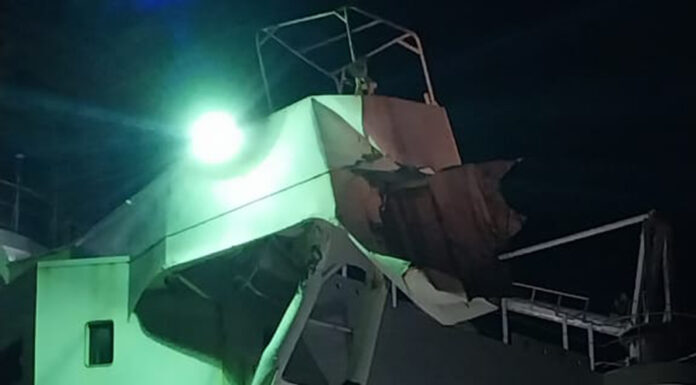 CHOCAN DOS BUQUES DE CARGA EN EL RÍO PARANÁ