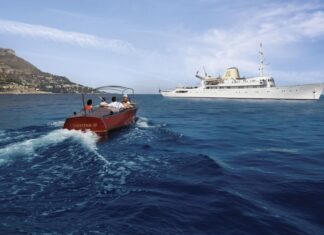 EL CHRISTINA Y EL KALIZMA: HAY DOS YATES DE LEYENDA EN EL MUNDO Y ESTOS SON LOS SECRETOS QUE GUARDAN