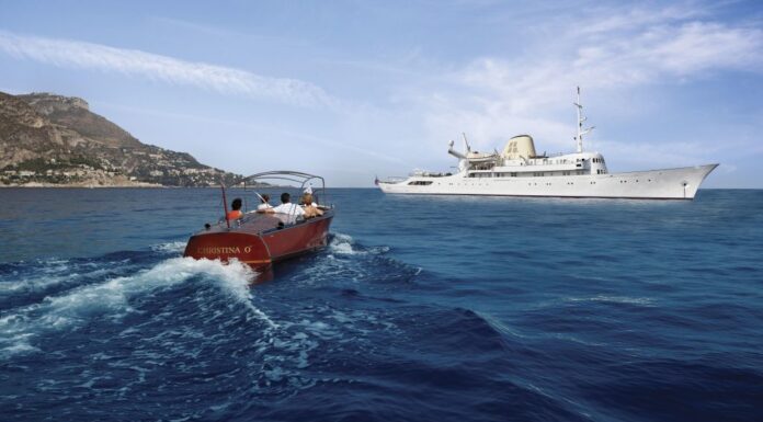 EL CHRISTINA Y EL KALIZMA: HAY DOS YATES DE LEYENDA EN EL MUNDO Y ESTOS SON LOS SECRETOS QUE GUARDAN