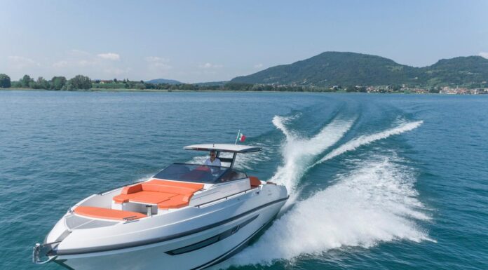 RÍO YACHTS DAYTONA 35: EL OPEN DEPORTIVO Y DINÁMICO QUE REVOLUCIONA LOS CRUCEROS DE UN DÍA