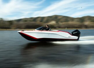 (VIDEO) – PICCINI 190, UNA LANCHA QUE IRRUMPE EN EL MERCADO CON EL POTENTE ADN DEL ASTILLERO DE CARLOS PAZ