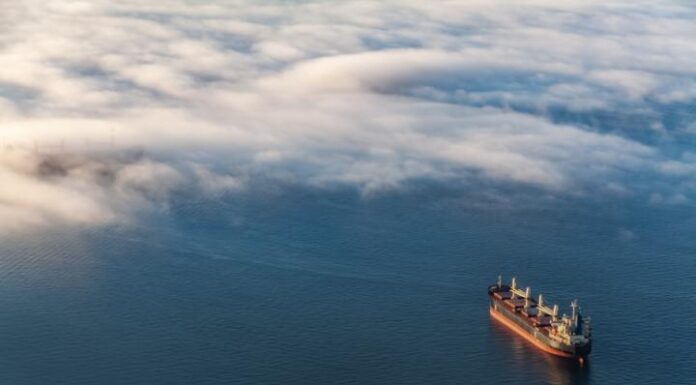ESTAS SON LAS ZONAS DEL PLANETA DONDE LOS BARCOS APAGAN SUS GPS PARA NO SER VISTOS