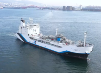 ESTE BUQUE CARGUERO DE HIDRÓGENO, CONSTRUIDO POR KAWASAKI, ACABA DE COMPLETAR UN VIAJE HISTÓRICO
