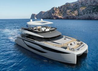 PRESTIGE M8, LA REINVENCIÓN DEL CATAMARÁN A MOTOR