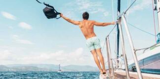 ASÍ ES EL “BARCOSTOP”, LA SENCILLA FORMA DE VIAJAR GRATIS Y RECORRER EL MUNDO EN UN VELERO