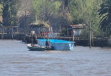 “PILETEANDO” EN EL RÍO LUJÁN