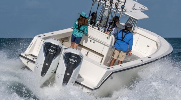 LA BATALLA DE LOS FUERA DE BORDA, HONDA ANUNCIA UN NUEVO 350 HP