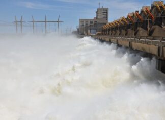 YACYRETÁ ADVIRTIÓ QUE SE ESPERAN “AGUAS ALTAS” EN EL RÍO PARANÁ POR LA CORRIENTE DE “EL NIÑO”