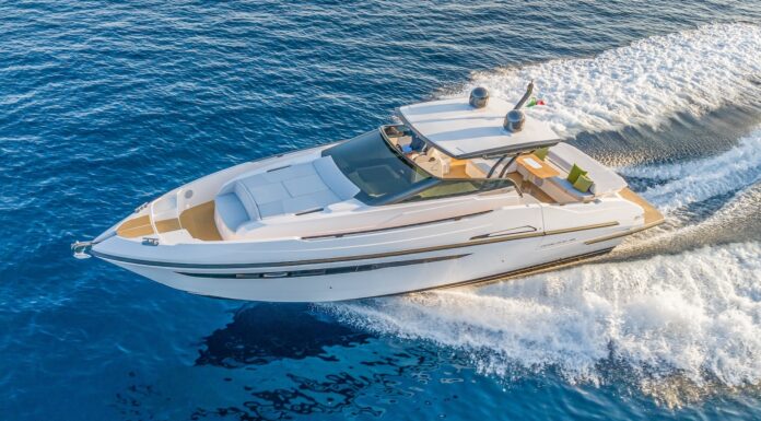 DAYTONA 45, EL NUEVO OPEN DE RÍO YACHTS
