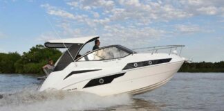 PRESENTACIÓN DEL RENOVADO RAGAZZA DUE 780 DE NAUTIGLASS