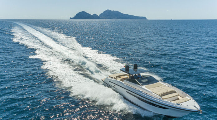 LE MANS, LOS NUEVOS HARD TOP DE RIO YACHTS SON ATREVIDOS Y GLAMUROSOS