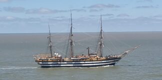 EL AMERICO VESPUCCI LLEGÓ A LA PLATA DONDE SERÁ REPARADO EN EL ASTILLERO RÍO SANTIAGO