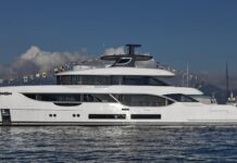 BENETTI DE ITALIA LANZA EL YATE WHITE ROSE