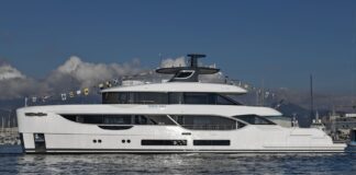 BENETTI DE ITALIA LANZA EL YATE WHITE ROSE