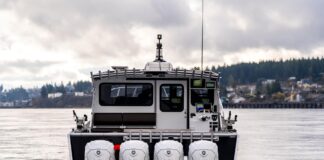 EAGLE CRAFT BOATS PRESENTA EL CRUCERO DE 42 PIES CON 4 YAMAHA DE 450 HP CADA UNO