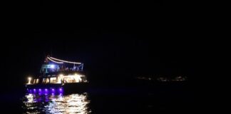 UN BARCO DISCOTECA SE HUNDE EN UN RÍO DE BELGRADO CON MÁS DE CIEN PERSONAS A BORDO