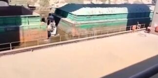 VIDEO – UNA BARCAZA A LA DERIVA APLASTÓ CONTRA OTRA A UNA LANCHA DE PREFECTURA EN ROSARIO: DE MILAGRO NO HUBO VÍCTIMAS