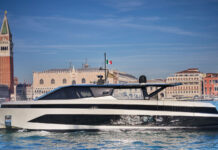 DEBUT VENECIANO DEL NUEVO WALLY WHY 100