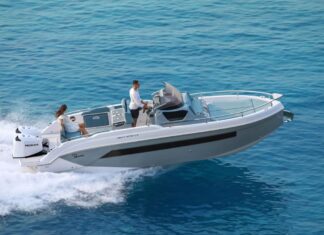 RANIERI NEXT 275 LX: ÚNICO ITALIANO NOMINADO AL PREMIO AL MEJOR BARCO DEL AÑO DE MENOS DE 10 METROS DE ESLORA