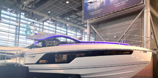 FAIRLINE PRESENTA EL DEBUT MUNDIAL DE LA TARGA 40 EN DUSSELDORF