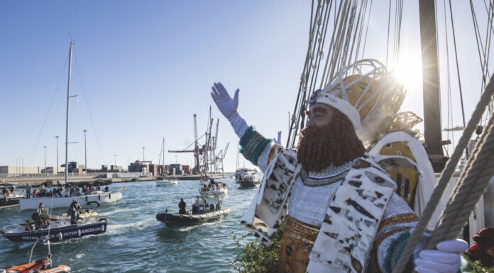 LOS REYES MAGOS LLEGAN HOY A ESPAÑA EN UN HISTÓRICO VELERO CENTENARIO