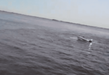 VIDEO – DESESESPERADO RESCATE DE UN HOMBRE QUE CHOCÓ CON SU LANCHA CONTRA LA BARRANCA EN EL CENTRO DE ROSARIO