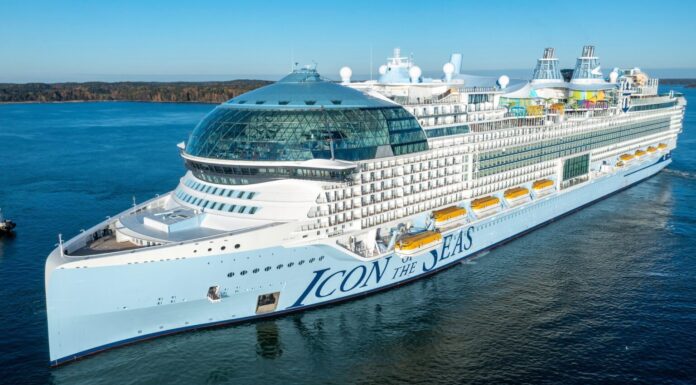 EL CRUCERO MÁS GRANDE DEL MUNDO ES UN PASIVO CLIMÁTICO